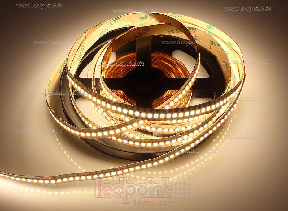 Ruban led 2835 24V IP20 2900-3100K 240led/m F52-290-240DF2
 
