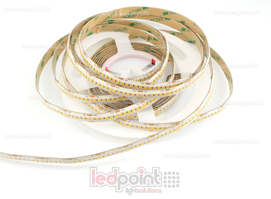 Ruban led 3528 24V IP53 3000K 240led/m M52-300-240D22
 
