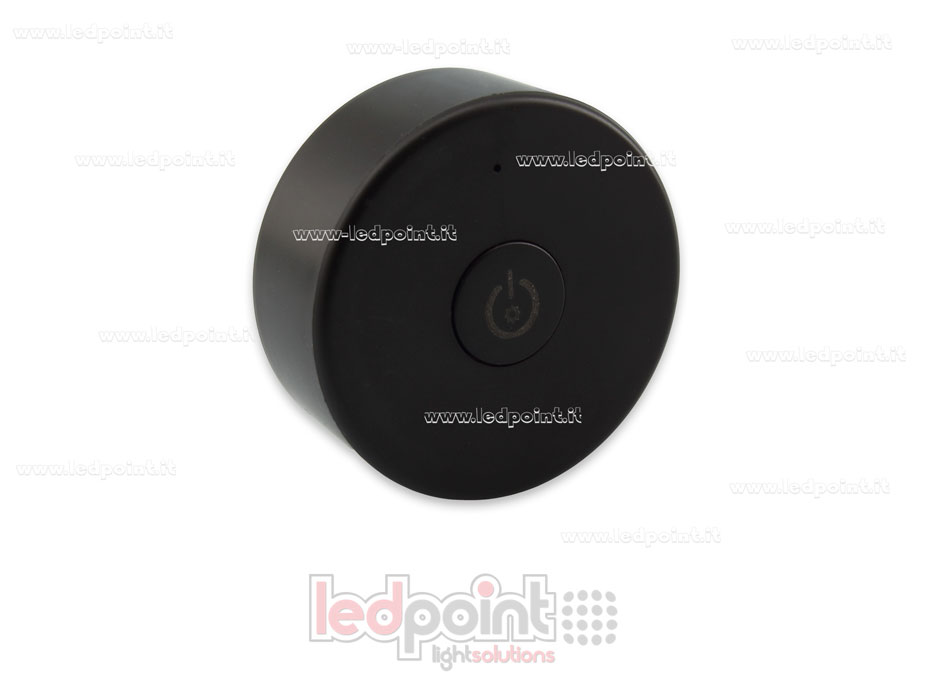 Télécommande portable monochromatique, noire, RF 2.4G, avec aimant à l'arrière et trous pour montage mural SK-R1-1-B Télécommande portable monochromatique, noire, RF 2.4G, avec aimant à l'arrière et trous pour montage mural SK-R1-1-B